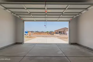 31824 N Poplar St, Wittmann, AZ 85361 - Photo 24