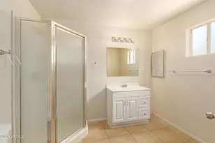 550 W 19th St, Tempe, AZ 85281 - Photo 16