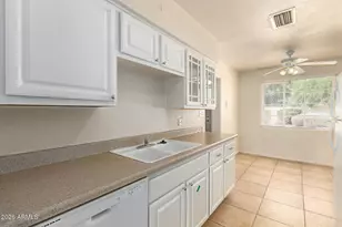 550 W 19th St, Tempe, AZ 85281 - Photo 12