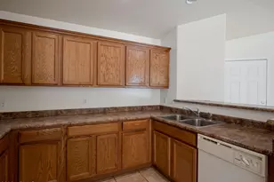 574 S Amante Dr, Cornville, AZ 86325 - Photo 6