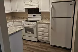 461 W Holmes Ave, Mesa, AZ 85210 - Photo 6