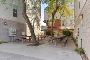 727 E Portland St, Phoenix, AZ 85006 - Photo 14