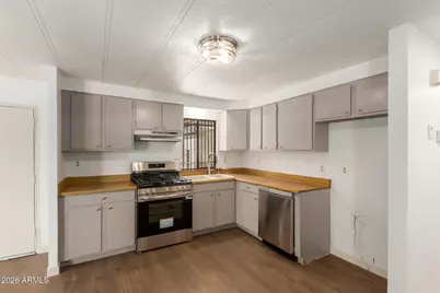 9630 S 9th Avenue, Phoenix, AZ 85041 - Photo 8