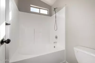 2040 N 106th Avenue, Avondale, AZ 85392 - Photo 18