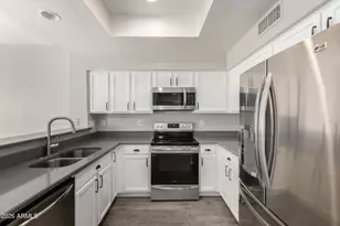 2040 N 106th Ave, Avondale, AZ 85392 - Photo 10