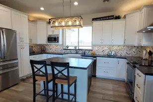 900 W Hermosa Dr, Wickenburg, AZ 85390 - Photo 6