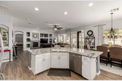 8022 W Donald Drive, Peoria, AZ 85383 - Photo 18