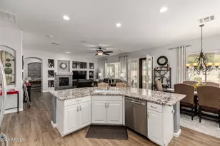 8022 W Donald Dr, Peoria, AZ 85383 - Photo 18