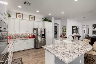 8022 W Donald Drive, Peoria, AZ 85383 - Photo 4