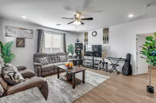 17439 W Fulton St, Goodyear, AZ 85338 - Photo 4