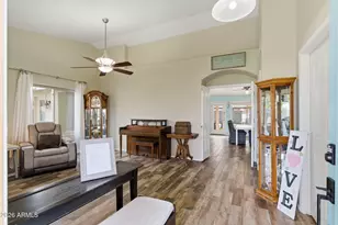 823 N Hill Cir, Mesa, AZ 85203 - Photo 2