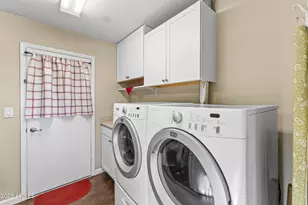 9908 W Prairie Hills Cir, Sun City, AZ 85351 - Photo 20