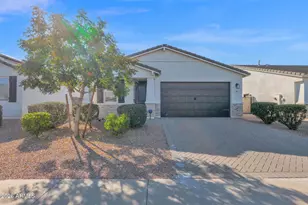 567 E Hazelnut Ln, San Tan Valley, AZ 85140 - Photo 1