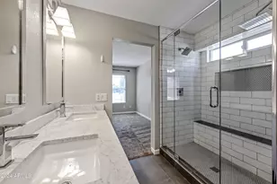 2075 S Peppertree Dr, Gilbert, AZ 85295 - Photo 16