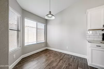 2075 S Peppertree Drive, Gilbert, AZ 85295 - Photo 6