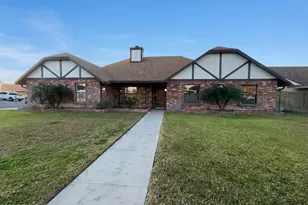 1823 E Juniper Cir, Mesa, AZ 85203 - Photo 1