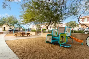 21057 W Almeria Rd, Buckeye, AZ 85396 - Photo 30