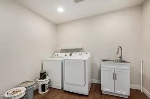 1842 N 37th St, Phoenix, AZ 85008 - Photo 22