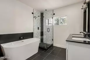 1842 N 37th St, Phoenix, AZ 85008 - Photo 14