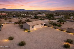 21280 W Vista Royale Dr, Wickenburg, AZ 85390 - Photo 16