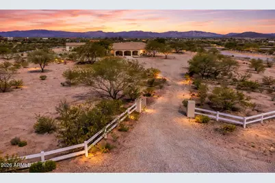 21280 W Vista Royale Drive, Wickenburg, AZ 85390 - Photo 4