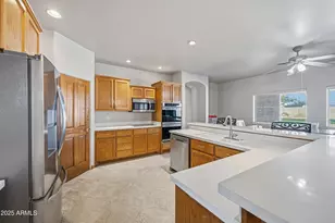 21280 W Vista Royale Dr, Wickenburg, AZ 85390 - Photo 1