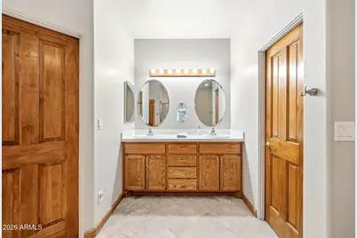 21280 W Vista Royale Drive, Wickenburg, AZ 85390 - Photo 10