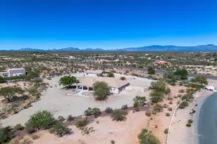 21280 W Vista Royale Dr, Wickenburg, AZ 85390 - Photo 12