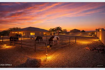21280 W Vista Royale Drive, Wickenburg, AZ 85390 - Photo 4