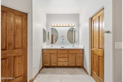 21280 W Vista Royale Drive, Wickenburg, AZ 85390 - Photo 6