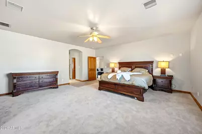 21280 W Vista Royale Drive, Wickenburg, AZ 85390 - Photo 14