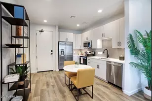 9449 N 90th St, Scottsdale, AZ 85258 - Photo 2