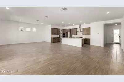 22694 E Diana Way, Queen Creek, AZ 85142 - Photo 2