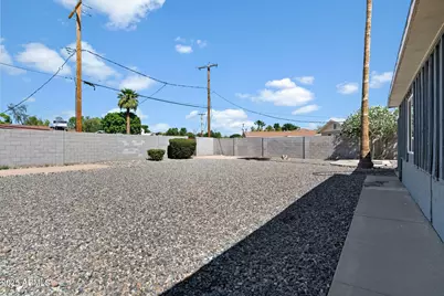 1802 E Meadowbrook Avenue, Phoenix, AZ 85016 - Photo 24