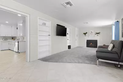 1802 E Meadowbrook Avenue, Phoenix, AZ 85016 - Photo 10