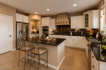 2340 W Bramble Berry Lane, Phoenix, AZ 85085 - Photo 12