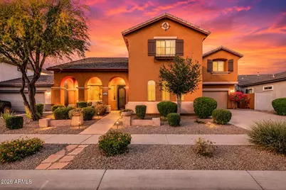 2340 W Bramble Berry Lane, Phoenix, AZ 85085 - Photo 2