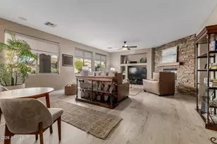 2340 W Bramble Berry Ln, Phoenix, AZ 85085 - Photo 6