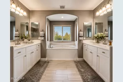 2340 W Bramble Berry Lane, Phoenix, AZ 85085 - Photo 14