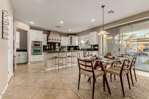 2340 W Bramble Berry Ln, Phoenix, AZ 85085 - Photo 10