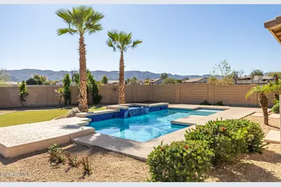 1515 E Apollo Road, Phoenix, AZ 85042 - Photo 2