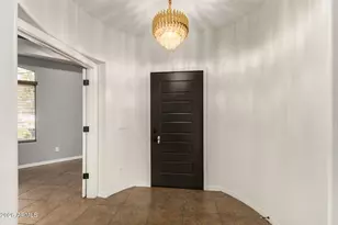 1515 E Apollo Rd, Phoenix, AZ 85042 - Photo 16