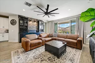 2053 W Lonesome Trl, Phoenix, AZ 85085 - Photo 10