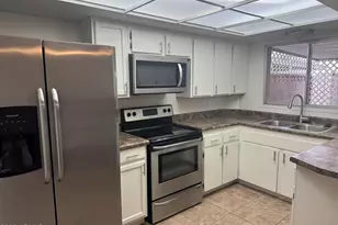 6733 N 44th Ave, Glendale, AZ 85301 - Photo 1