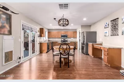 16852 W Central Street, Surprise, AZ 85388 - Photo 12