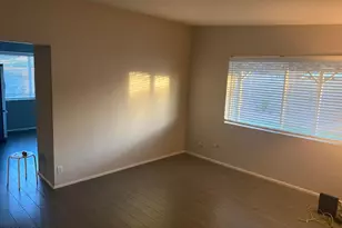 325 E Continental Dr, Tempe, AZ 85288 - Photo 4