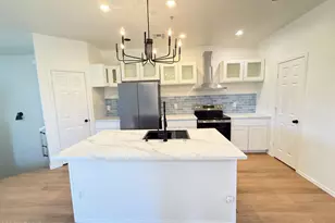 1330 S Aaron, Mesa, AZ 85209 - Photo 8