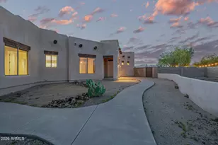 1916 E Primrose Path, Phoenix, AZ 85086 - Photo 4