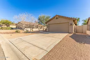 10245 E Penstamin Dr, Scottsdale, AZ 85255 - Photo 2