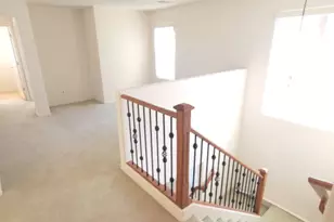 1832 S Falcon Dr, Gilbert, AZ 85295 - Photo 10